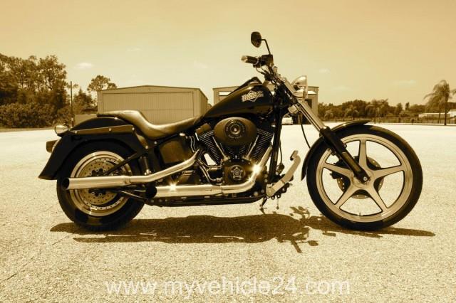 Pic Main - 2005 Harley-Davidson Softail Night Train FXSTB - myVEHICLE24 - US-Cars, Muscle Cars, Classic Cars, Motorcycles & Boats